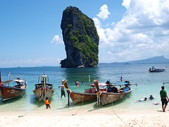 PŘÍLEŽITOST: Thajsko, Indonésie, Malajsie, Singapur, Vietnam a Austrálie z Atén od 8490 Kč + přípojné letenky