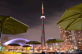 Toronto z Prahy - letenky Kanada za 14 290 Kč, z Vídně za 12790 Kč