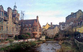 Edinburgh z Prahy - letenky do Skotska za 709 Kč