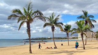 Lanzarote v Adventu z Prahy - letenky za 3566 Kč