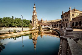 Sevilla z Prahy - letenky Španělsko za 2314 Kč