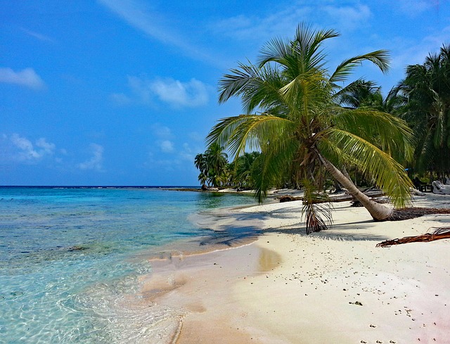 Ostrov v Karibiku Antigua - úžasná dovolená v září - 11590 Kč